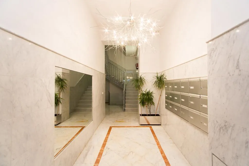 Pension Altair San Sebastián Spagna